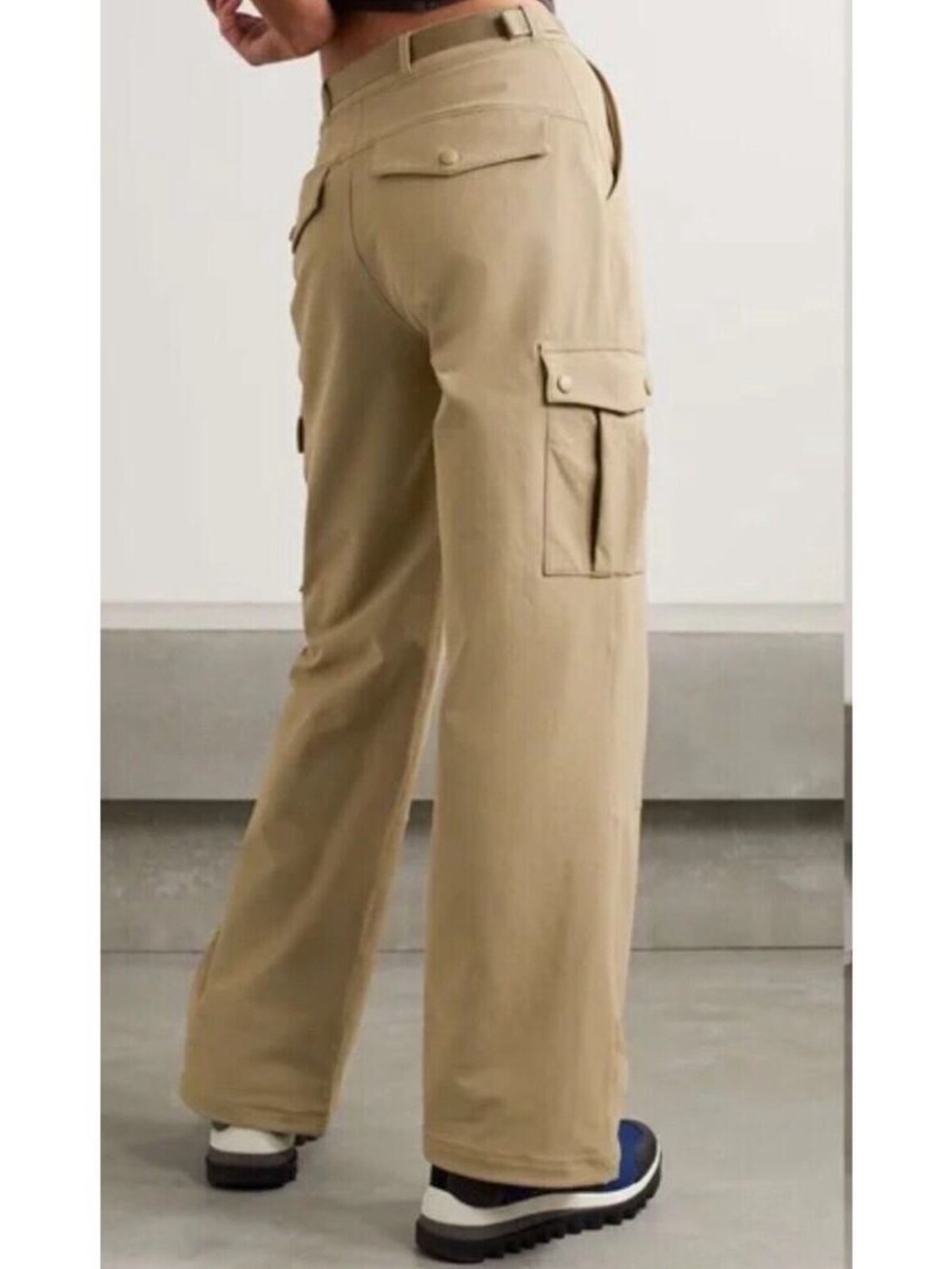 Outdoor Voices Elwood RecTrek Cargo Pants Women’s Size Medium - Picture 2 of 6